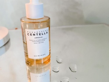 SKIN1004 Madagascar Centella Ampoule 30 мл — Заспокійлива та зволожуюча сироватка з азіатською центеллою