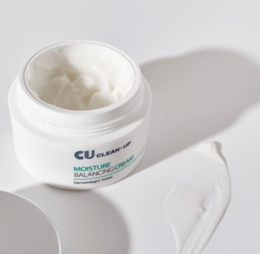 CUSKIN Clean-Up Moisture Balancing Cream 50 мл — Глибоко-зволожуючий крем з вітаміном U та церамідами