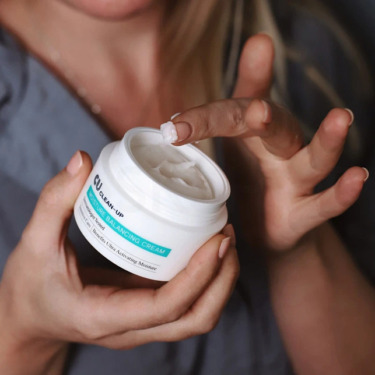 CUSKIN Clean-Up Moisture Balancing Cream 50 мл — Глибоко-зволожуючий крем з вітаміном U та церамідами