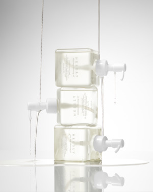 Needly Mild Deep Cleansing Oil 240 мл — М’яка гідрофільна олія для глибокого очищення шкіри
