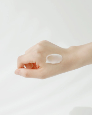 Beauty of Joseon Apricot Blossom Peeling Gel 100 мл — Энзимный пилинг-гель с абрикосом