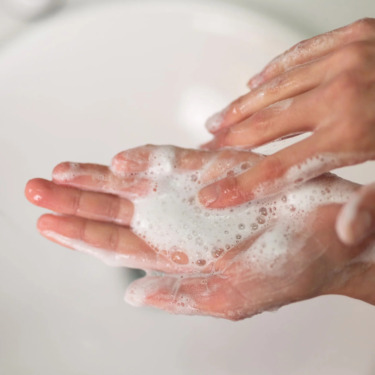 Make P:rem Safe Me Relief Moisture Cleansing Foam 150 мл — Мягкая пенка для умывания с шалфеем и экстрактом арктической малины