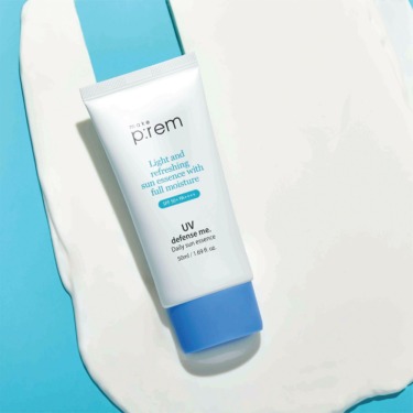 Make P:rem UV Defense Me. Daily Sun Essence 50 мл — Легка сонцезахисна есенція SPF50+