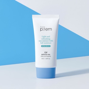 Make P:rem UV Defense Me. Daily Sun Essence 50 мл — Легка сонцезахисна есенція SPF50+