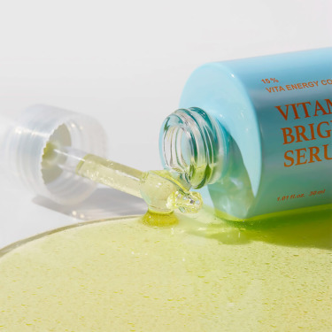 SKIN&LAB Vitamin C Brightening Serum 30 мл — осветляющая сыворотка с витамином С и пептидами