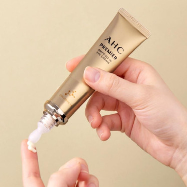 AHC Premier Ampoule In Eye Cream 12 мл — Ампульний крем для зони навколо очей з колагеном (міні)
