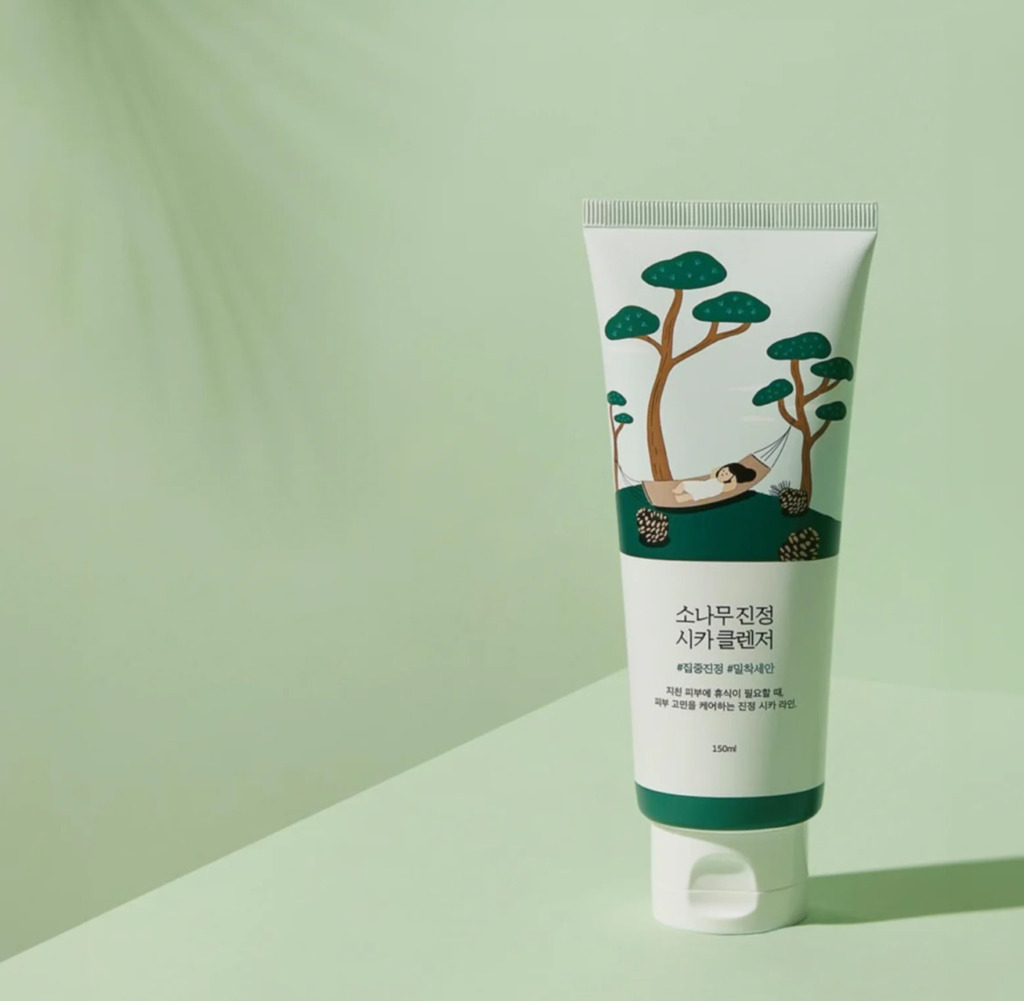 Round Lab Pine Calming Cica Cleanser 150 мл — Пенка для умывания с экстрактом иголок сосны