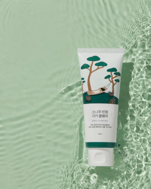 Round Lab Pine Calming Cica Cleanser 150 мл — Пенка для умывания с экстрактом иголок сосны