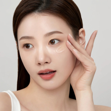 SKIN&LAB Bakuchiol Eye Serum 15 мл — Сироватка для зони навколо очей від набряків і темних кіл