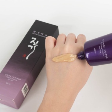 Daeng Gi Meo Ri Vitalizing Nutrition Hair Pack 120 мл — Маска для волосся з кератином