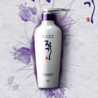 Daeng Gi Meo Ri Vitalizing Treatment 500 мл — Відновлюючий кондиціонер для волосся з лактобактеріями