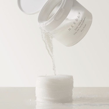 Needly Daily Toner Pad 60 шт — Пілінг-диски з BHA і PHA-кислотами