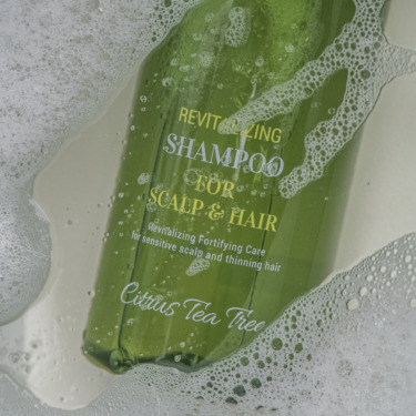 Curly Shyll Revitalizing Shampoo for Scalp&Hair 500 мл — Ревіталізуючий та зміцнюючий шампунь для шкіри голови та волосся