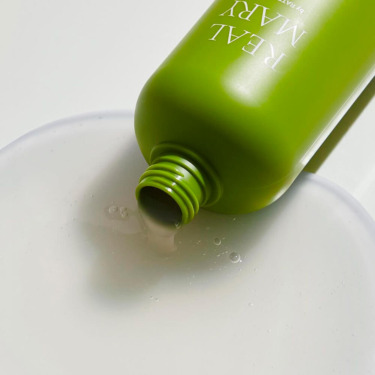 Rated Green Real Mary Exfoliating Scalp Shampoo 100 мл — Глубокоочищающий отшелушивающий шампунь с соком розмарина (мини)