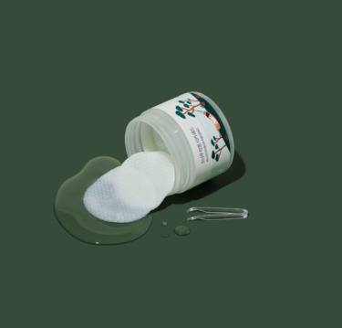 Round Lab Pine Calming Cica Pad 50 шт — Заспокійливі тонер-педи з екстрактом голок сосни