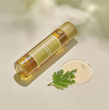 I’m From Mugwort Essence 160 мл — Успокаивающая тонер-эссенция с полынью