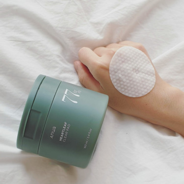 ANUA Heartleaf 77% Clear Pad 70 шт — Пілінг-педи з хауттюйнією і PHA-кислотою