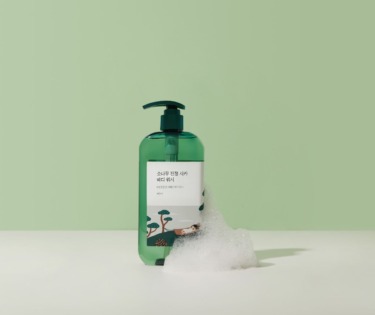 Round Lab Pine Calming Cica Body Wash 400 мл — Заспокійливий гель для душу з екстрактом голок сосни