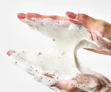 ANUA Heartleaf Quercetinol Pore Deep Cleansing Foam 150 мл — Пінка для глибокого очищення пор