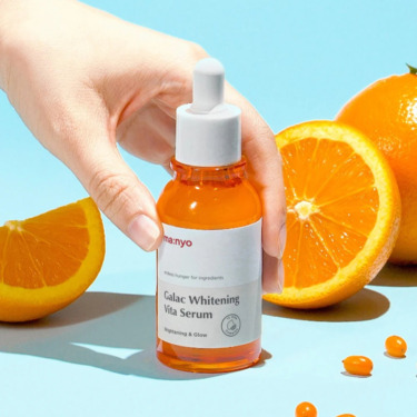 Manyo Galac Whitening Vita Serum 50 мл — Сыворотка для выравнивания тона