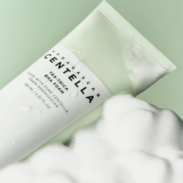 SKIN1004 Madagascar Centella Tea-Trica BHA Foam 125 мл — Антибактеріальна пінка для вмивання із саліциловою кислотою та центеллою