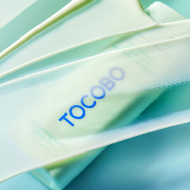 Tocobo Cica Calming Sun Serum SPF50+ PA++++ — Успокаивающая солнцезащитная сыворотка SPF50+