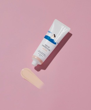Round Lab Birch Juice Moisturizing Tone Up Sunscreen 50 мл — Солнцезащитный крем с тонирующим эффектом 