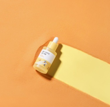 Round Lab Vita Niacinamide Dark Spot Serum 30 мл — Освітлююча сироватка з вітаміном C та ніацинамідом