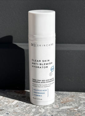 DCL Clear Skin Anti-Blemish Hydrator 50 мл — Зволожуючий флюїд для корекції висипань та комедонів