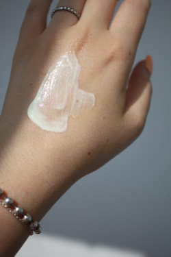 Transparent Lab Lightweight Sunscreen SPF 50+ — Легкий сонцезахисний крем SPF 50+