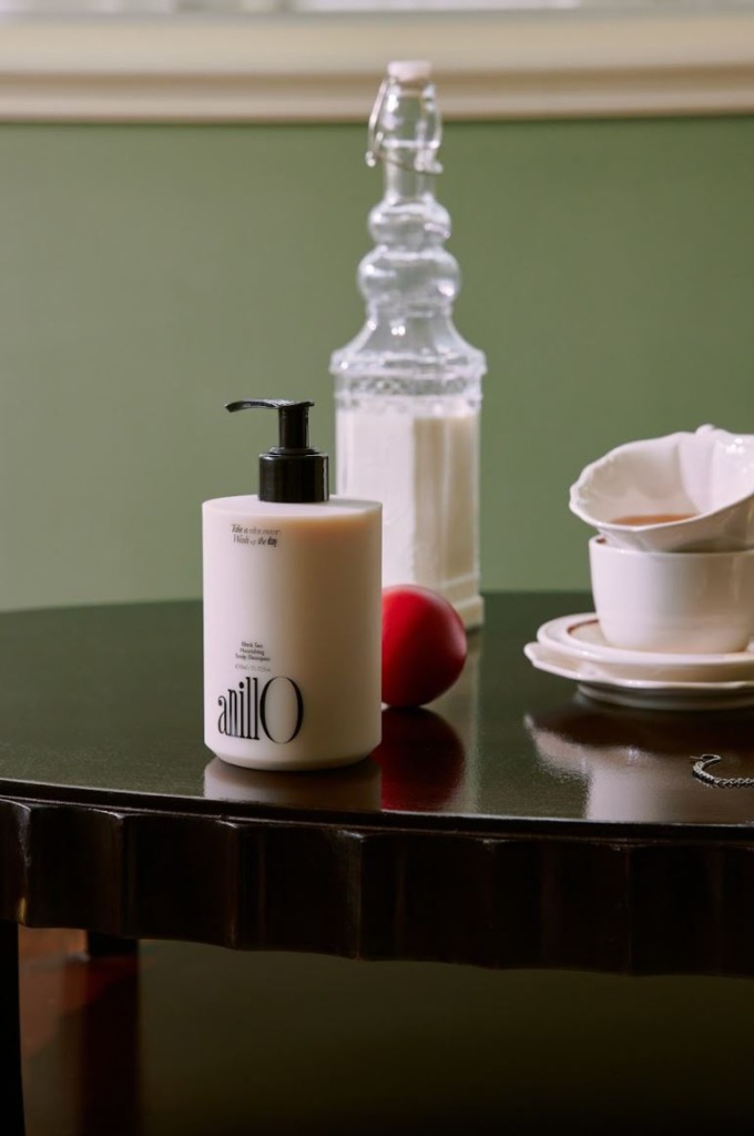 ANILLO Black Tea Nourishing Scalp Shampoo 450 мл — Шампунь от выпадения волос