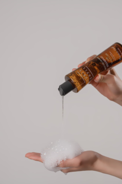 Curly Shyll Moisture Calming Shampoo 330 мл — Увлажняющий успокаивающий шампунь для волос