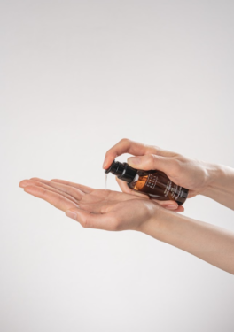 Curly Shyll Moisture Glow Hair Essence 70 мл — Есенція для блиску волосся