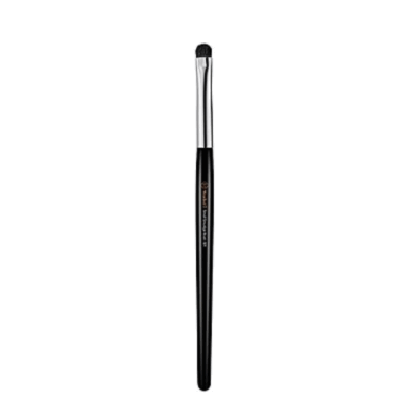 Studio17 Small Smudge Brush 321 — Маленькая кисточка для прорисовки теней