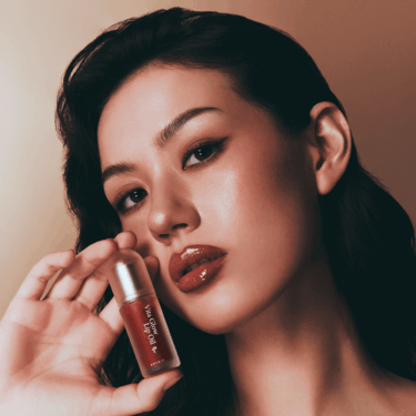 AXIS-Y Vita Glow Lip Oil – Cozy Fig — Вітаміння олія для губ із екстрактом інжиру в теплому рожевому відтінку