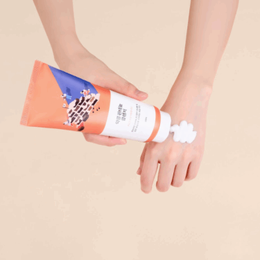 Round Lab Soybean Panthenol Cleanser — М’яка пінка з пантенолом