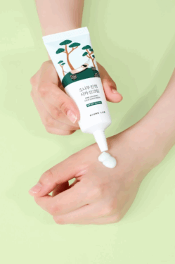 Round Lab Pine Calming Cica Sunscreen — Заспокійливий сонцезахисний крем