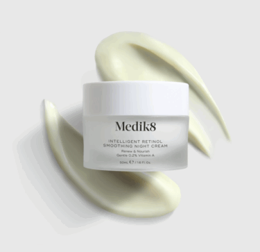 Medik8 Intelligent Retinol Smoothing Night Cream — Розгладжувальний нічний крем з ретинолом