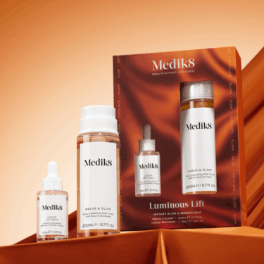 Medik8 Luminous Lift Kit — Набор для мгновенного сияния и разглаживания кожи
