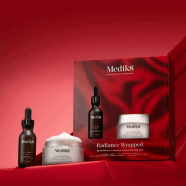 Medik8 Radiance Wrapped — Набор для осветления кожи и укрепления защитного барьера