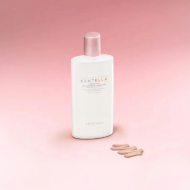 SKIN1004 Centella Poremizing Velvet Finish Sunscreen — Тонуючий сонцезахисний крем